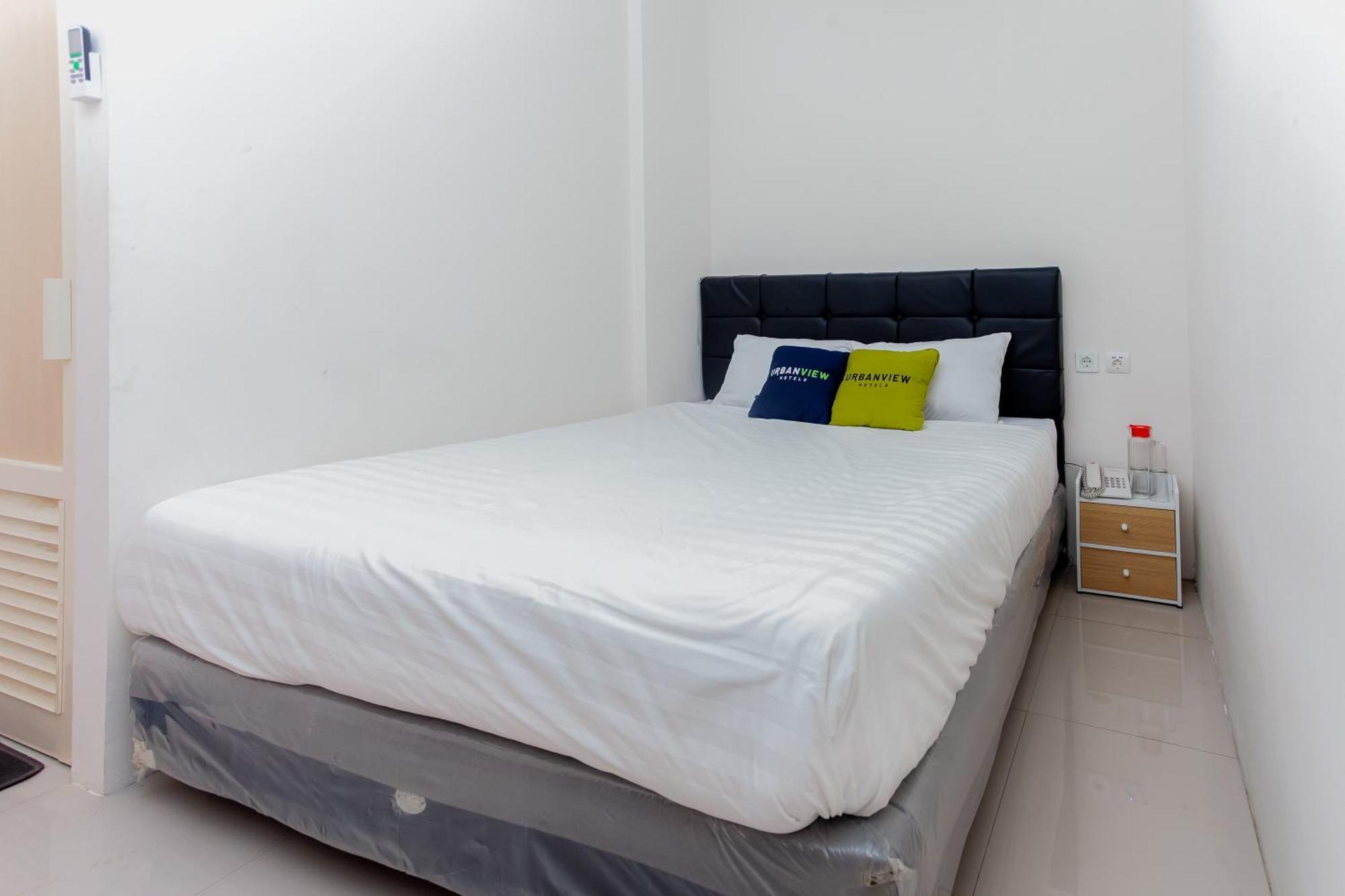 Urbanview Hotel Priority Samarinda By Reddoorz Exterior photo